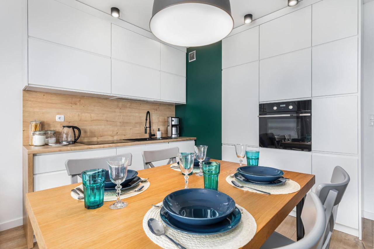 Apartamenty Wyspa Solna By Noclegi Renters Kołobrzeg Kültér fotó