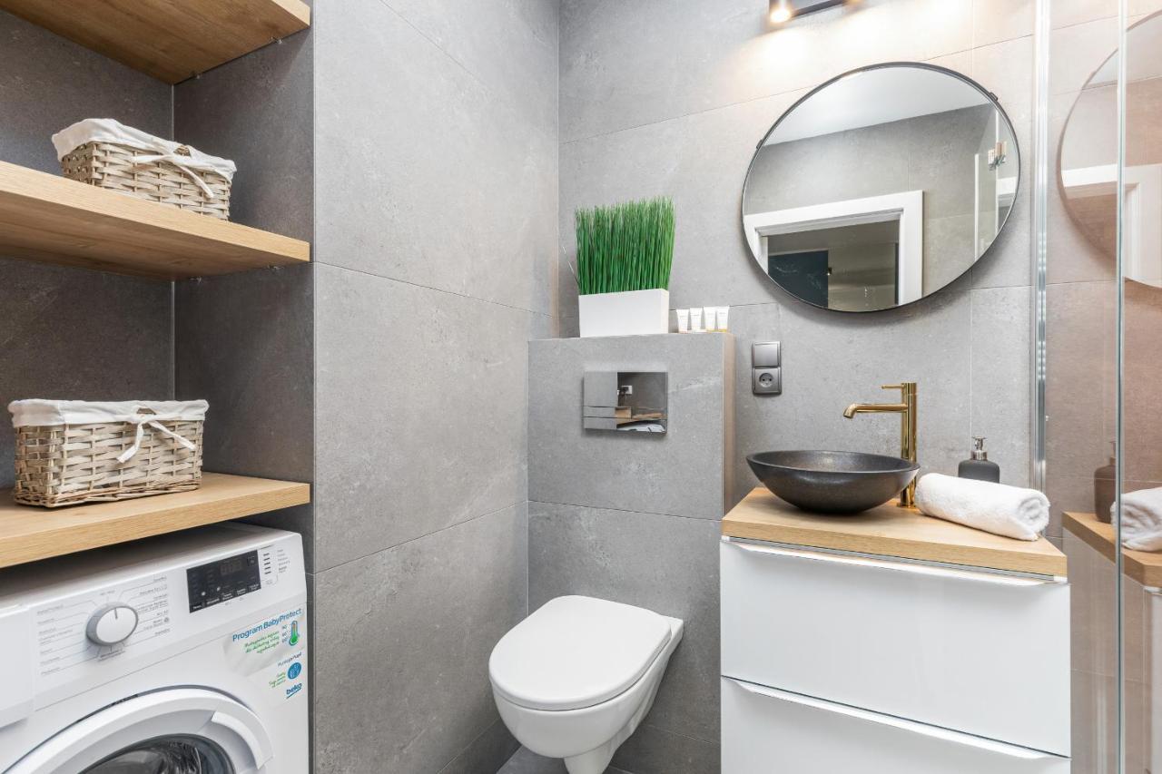 Apartamenty Wyspa Solna By Noclegi Renters Kołobrzeg Kültér fotó