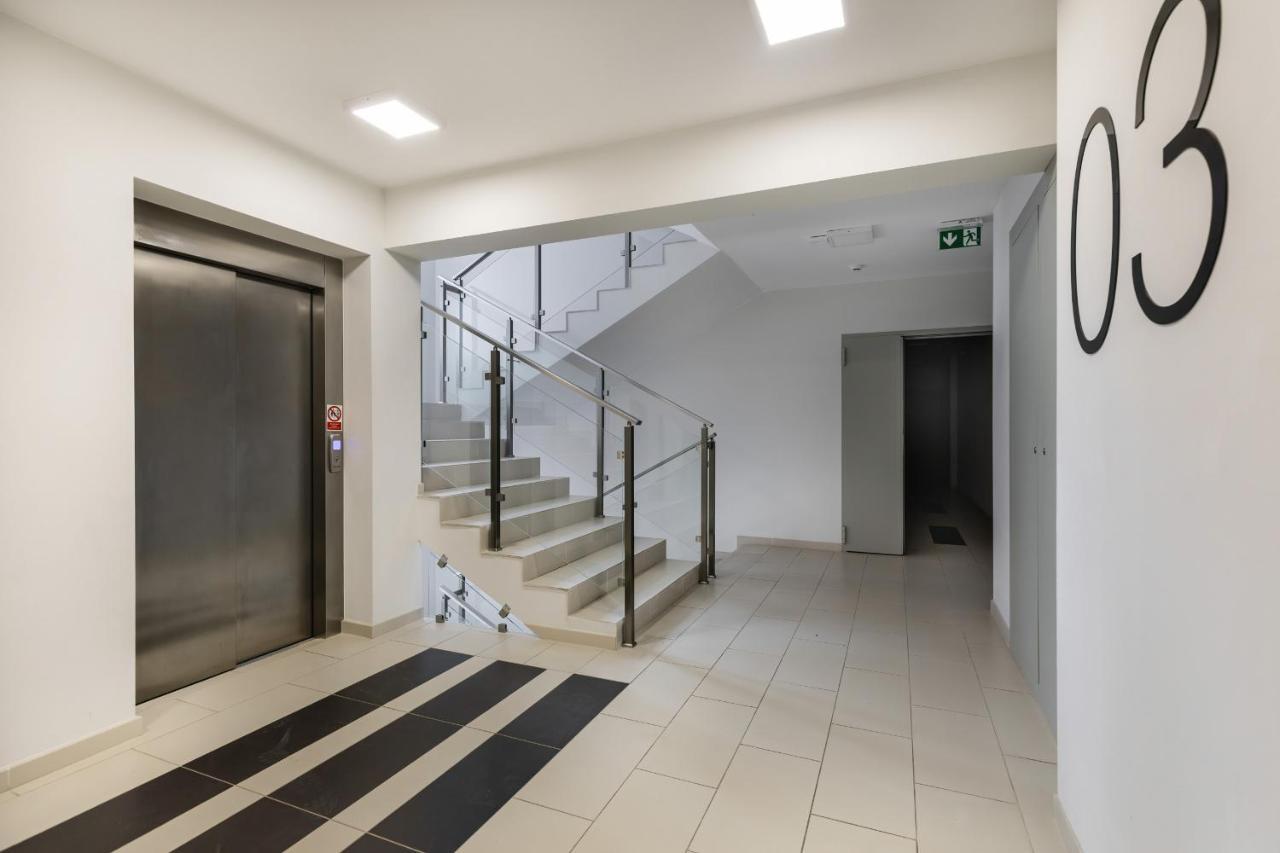 Apartamenty Wyspa Solna By Noclegi Renters Kołobrzeg Kültér fotó